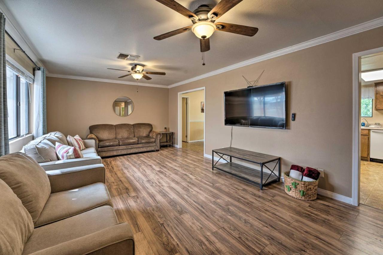 Updated Family Home - 2 Blocks To Colorado River! بولهيد سيتي المظهر الخارجي الصورة