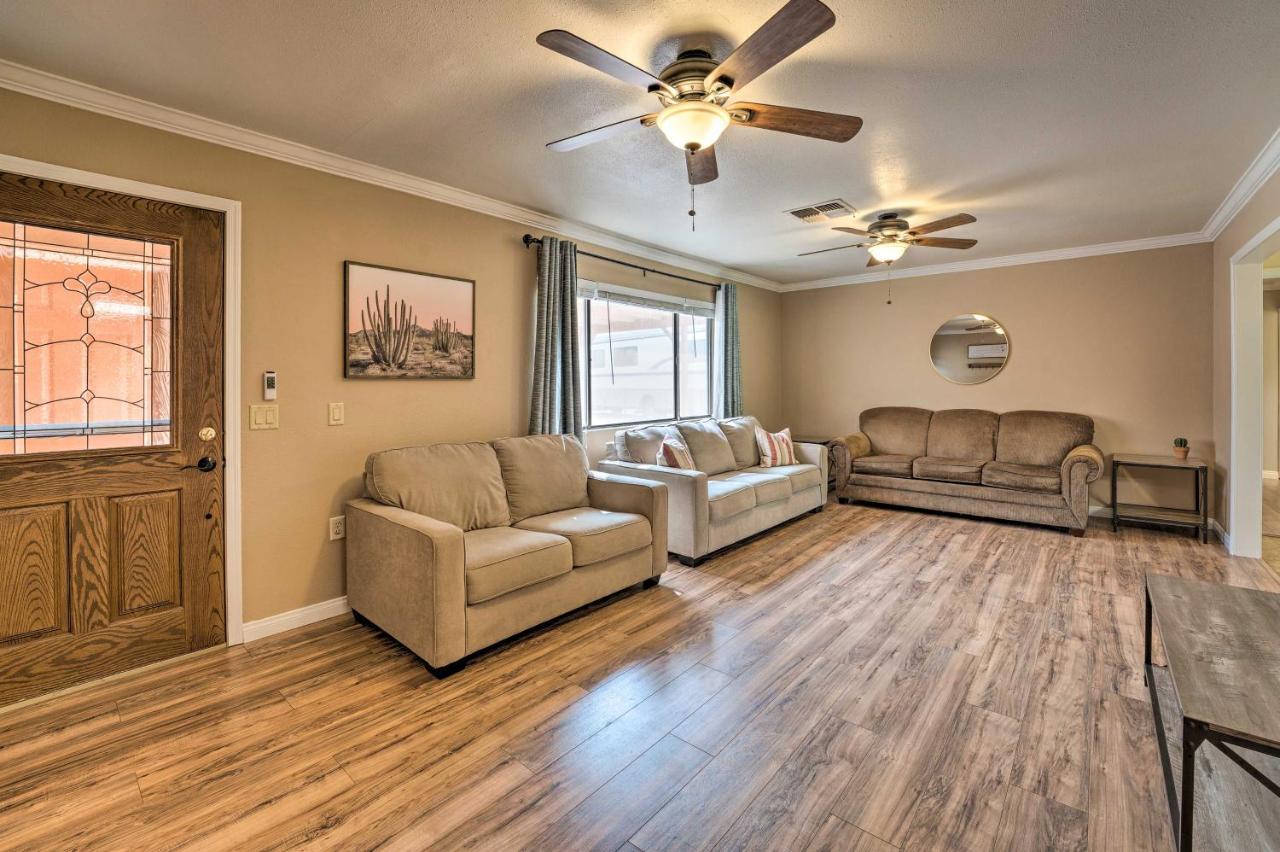 Updated Family Home - 2 Blocks To Colorado River! بولهيد سيتي المظهر الخارجي الصورة